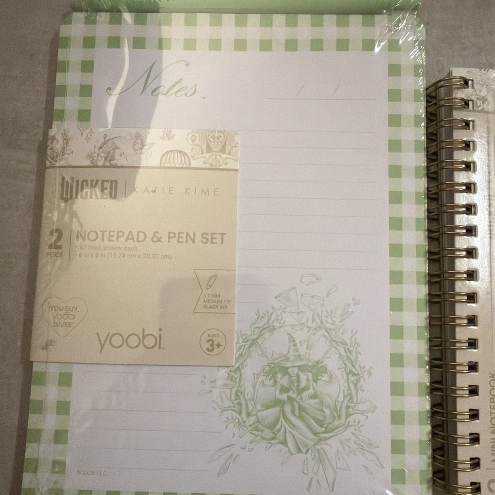 Wicked Limited Édition Yoobi Notepad Pen and Notepad w/ pen: Green Elphaba - Picture 6 of 11